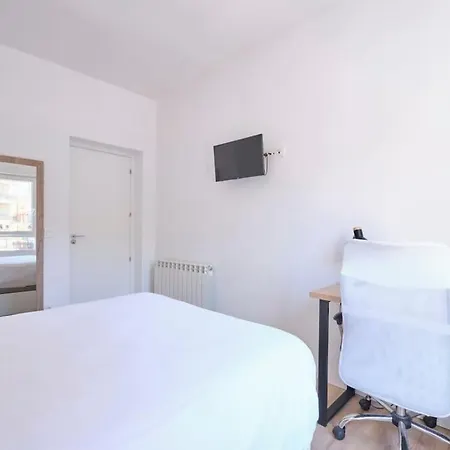 Iluminado Y Acogedor Piso En Appartement *
