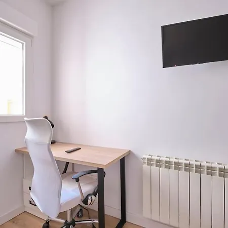 Iluminado Y Acogedor Piso En Appartement
