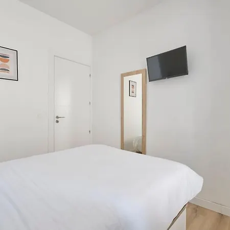 Iluminado Y Acogedor Piso En Appartement *